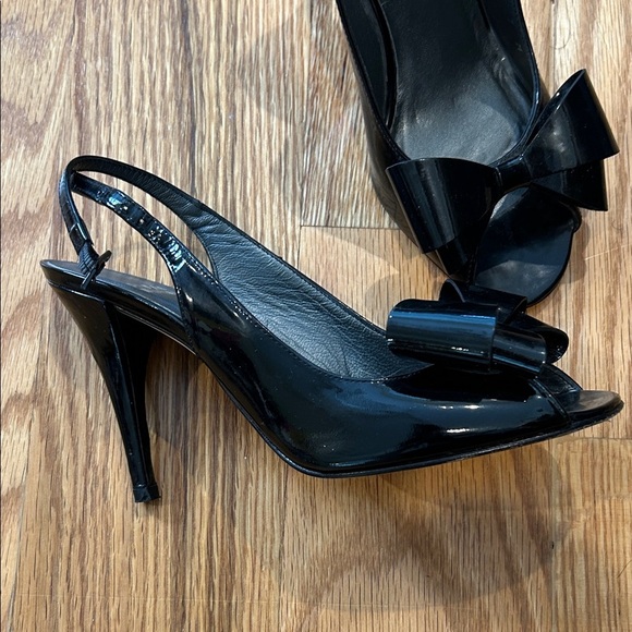 Stuart Weitzman Black Bow Heels - Picture 5 of 9